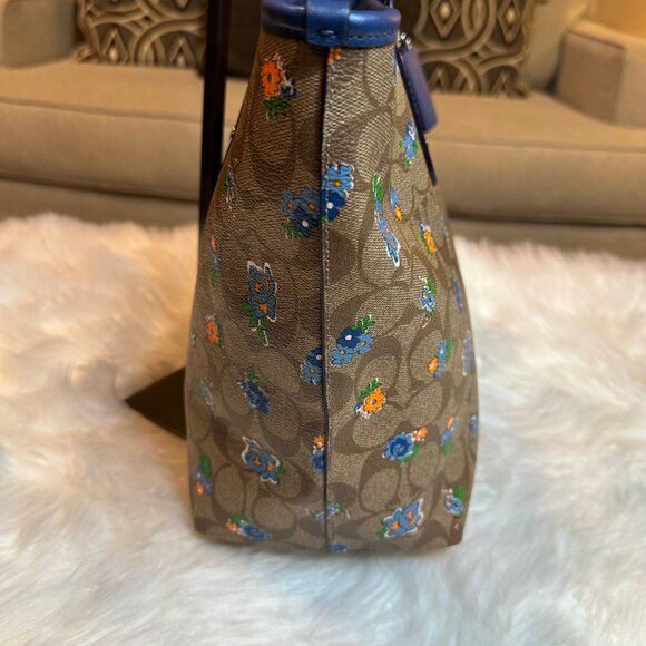 Coach Blue/Beige Floral Print Signature Coated Leather Canvas Tote - Picture 5 of 14